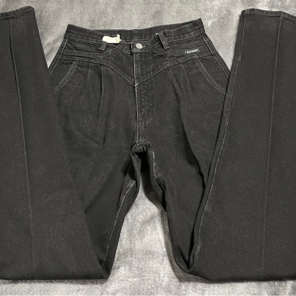 Rocky Mountain Jeans Women's
Vintage Western Black Denim Size 29/9
(27×36)